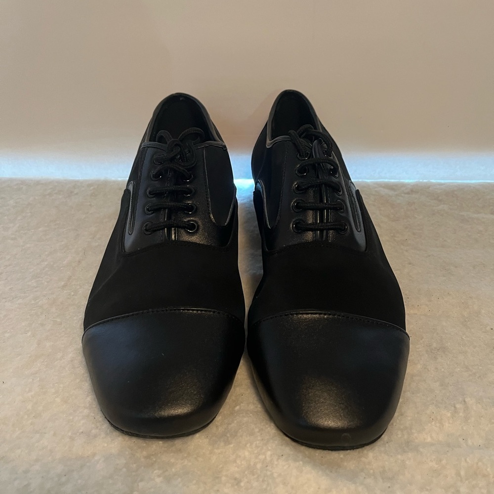 Mens dance shoes